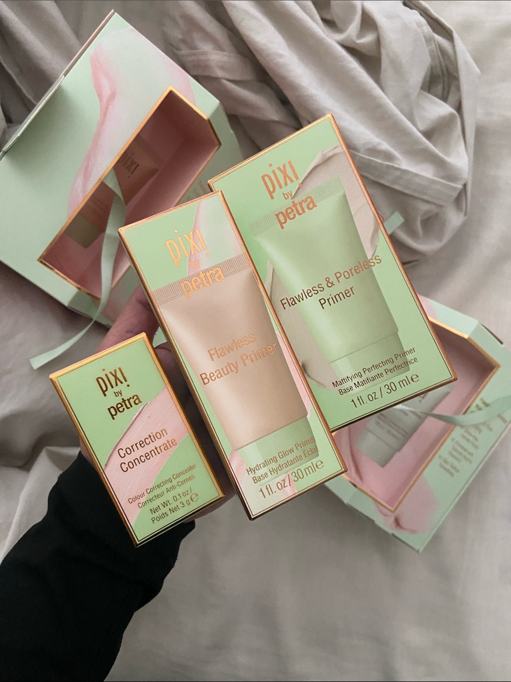 Pixi by Petra Flawless & Poreless Eye Primer - Green